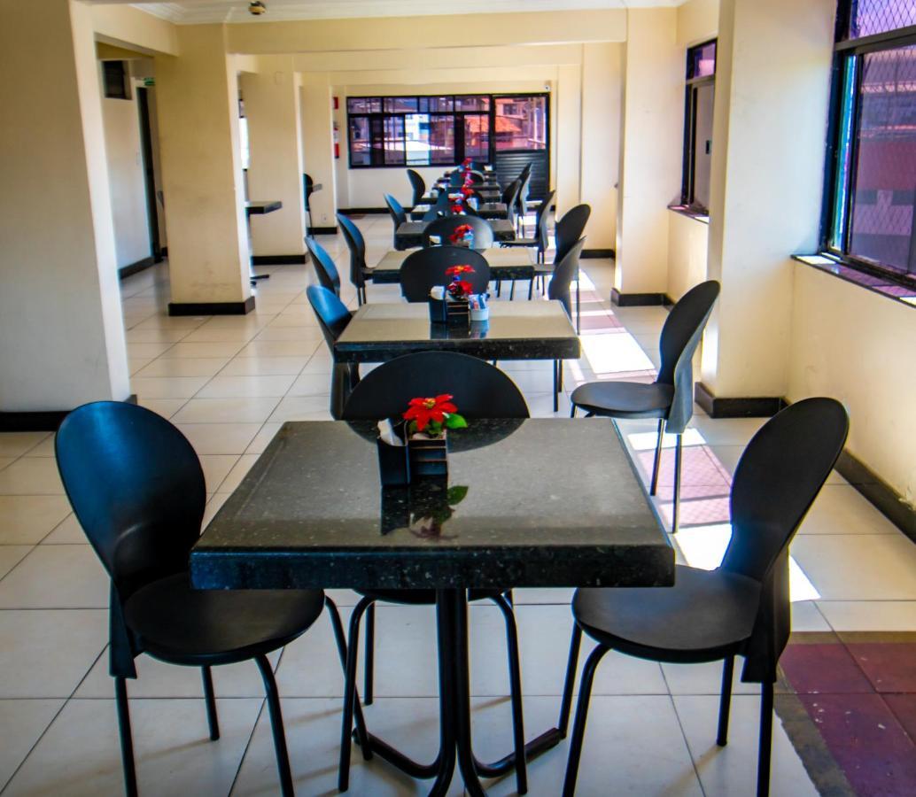 Hotel Piramide Rodoviaria Salvador Bagian luar foto
