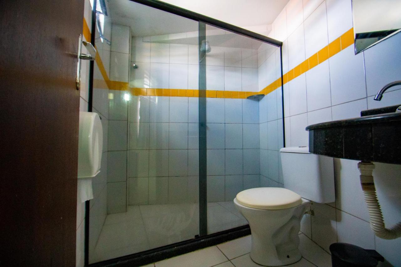 Hotel Piramide Rodoviaria Salvador Bagian luar foto