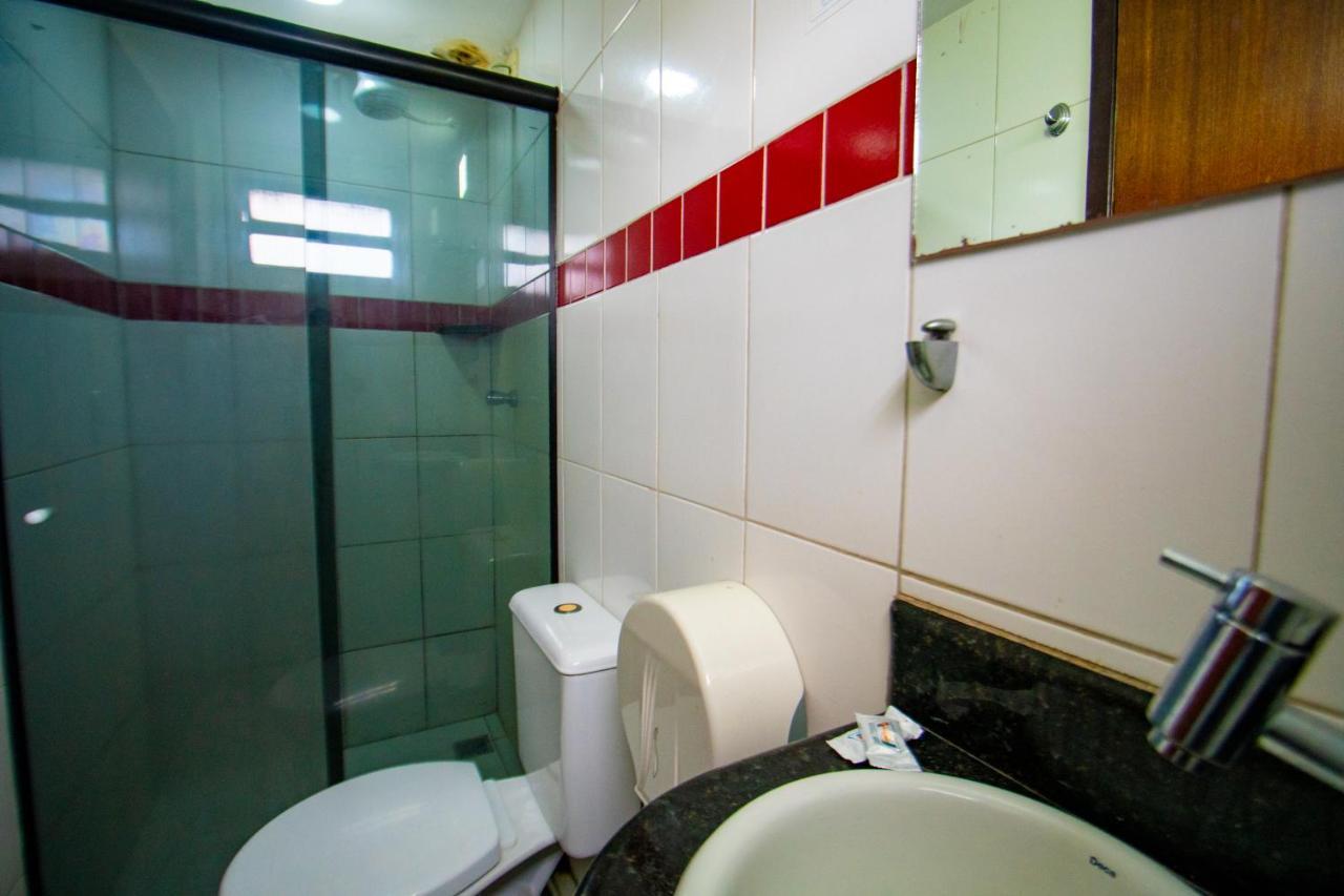 Hotel Piramide Rodoviaria Salvador Bagian luar foto